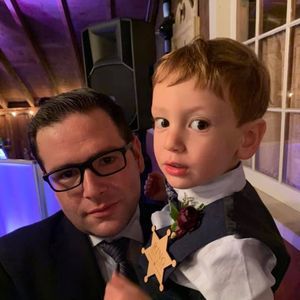 Meet your Posher, Lee